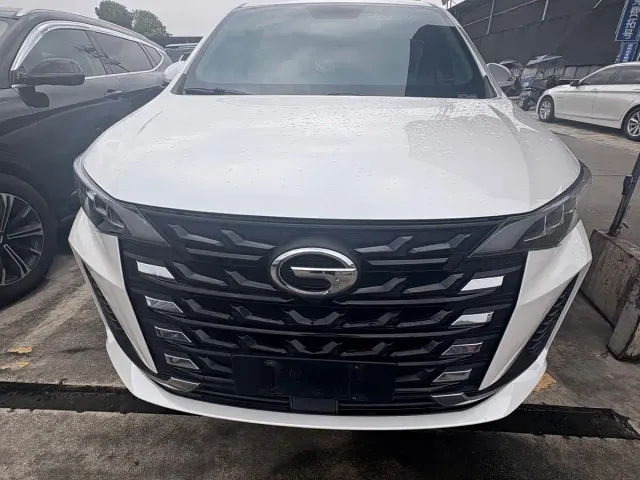 GAC Trumpchi M6 — Фото автомобиля 2