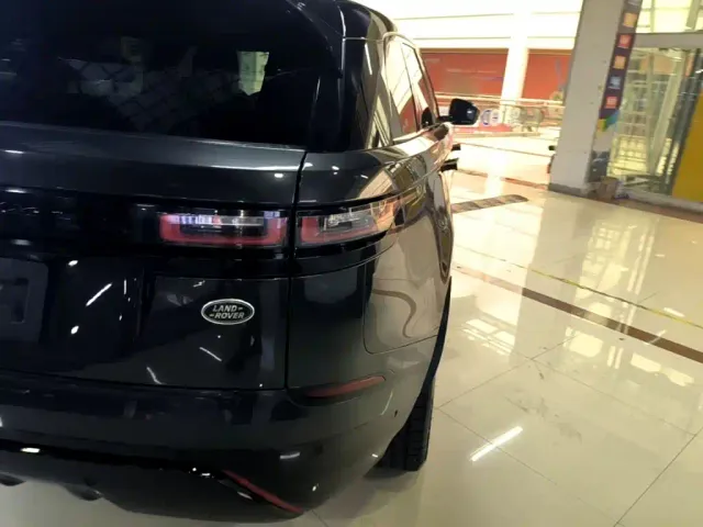 Land Rover Range Rover Velar — Фото автомобиля 24