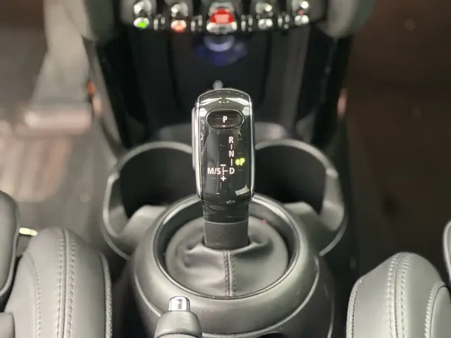 MINI Hatch — Фото автомобиля 16
