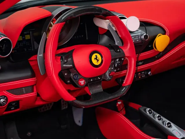Ferrari F8 — Фото автомобиля 12