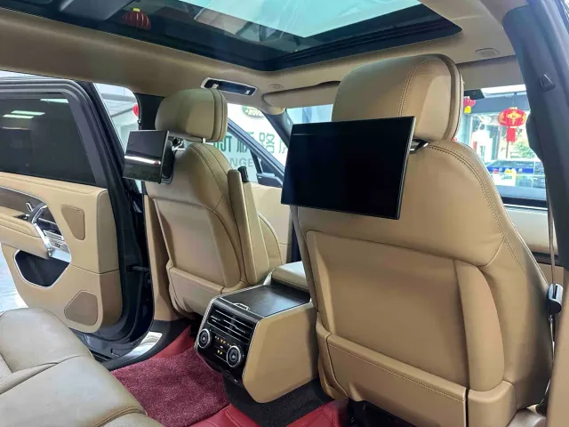 Land Rover Range Rover — Фото автомобиля 11