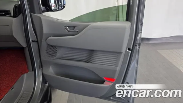 Hyundai Staria — Фото автомобиля 14