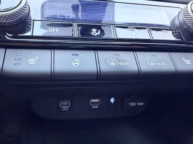 Hyundai Elantra — Фото автомобиля 20