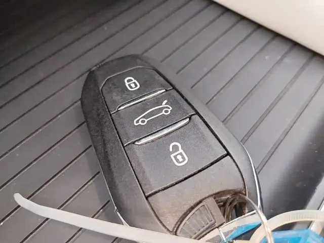 Citroen C5 X — Фото автомобиля 8