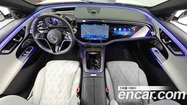 Mercedes-Benz E-Class — Фото автомобиля 7