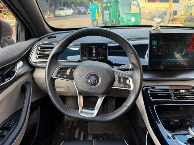 BYD Qin PLUS — Фото автомобиля 14