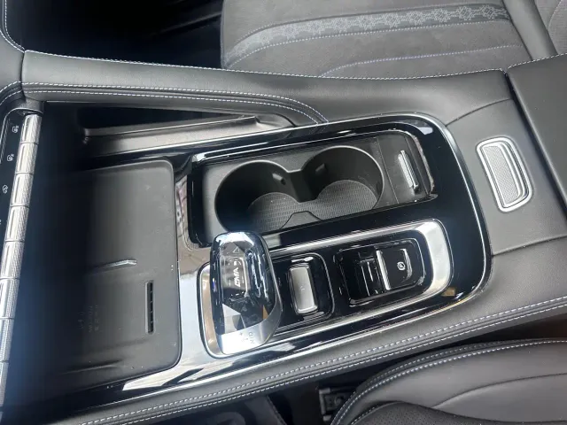 Geely Xingrui — Фото автомобиля 8