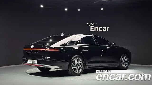 Hyundai Grandeur GN7 — Фото автомобиля 2