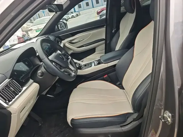 BYD Song PLUS — Фото автомобиля 14