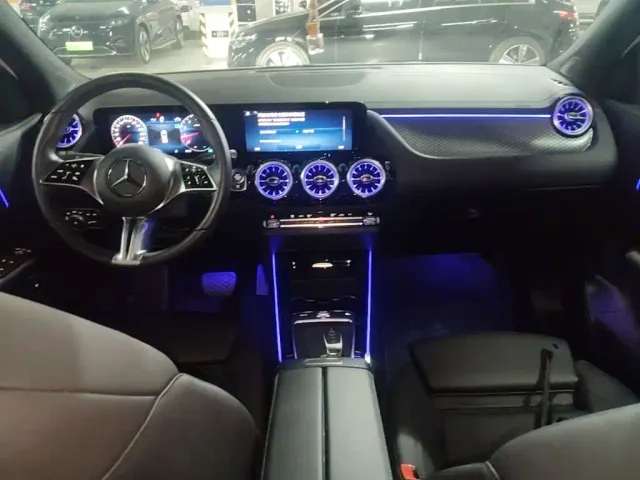 Mercedes-Benz GLA-Class — Фото автомобиля 13