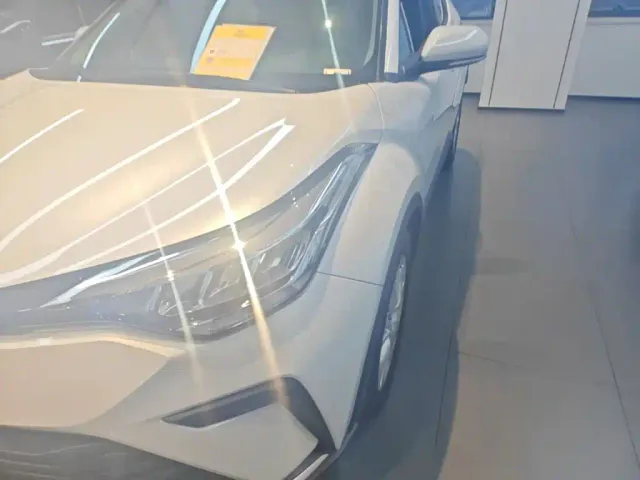 Toyota IZOA — Фото автомобиля 23