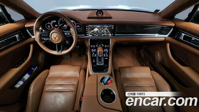 Porsche Panamera — Фото автомобиля 7