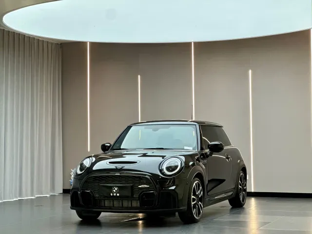 Фотография автомобиля — MINI Hatch