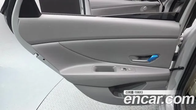 Hyundai AVANTE Новый Avante (CN7) — Фото автомобиля 25