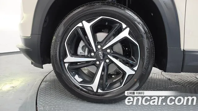 Chevrolet Trailblazer New — Фото автомобиля 5