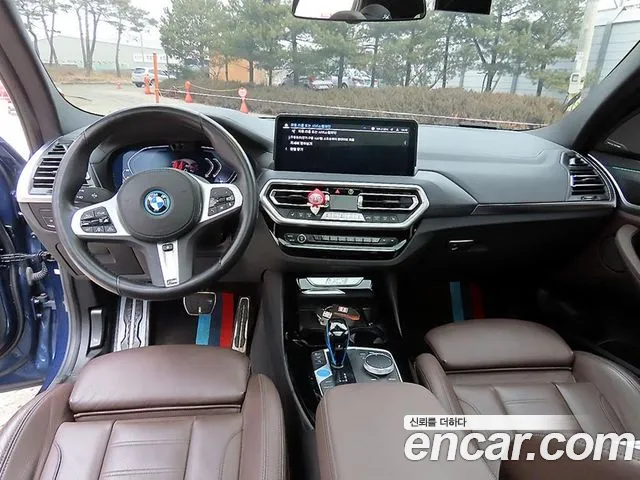 BMW iX3 G08 (2020–2024) — Фото автомобиля 7