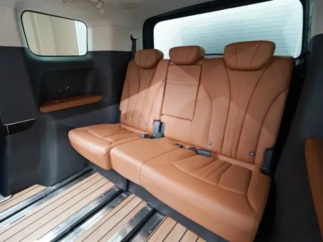 Hongqi HQ9 — Фото автомобиля 16