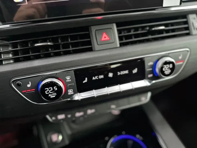 Audi A4L — Фото автомобиля 11