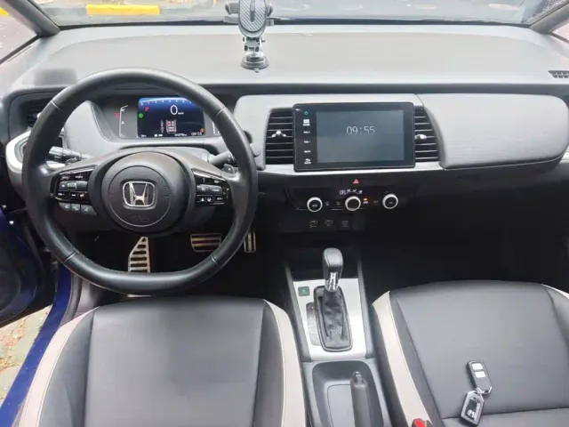 Honda Fit — Фото автомобиля 5