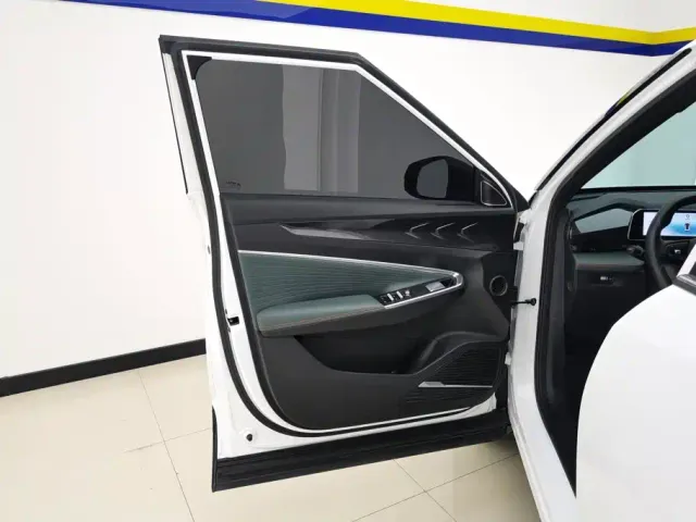 Geely Boyue — Фото автомобиля 7