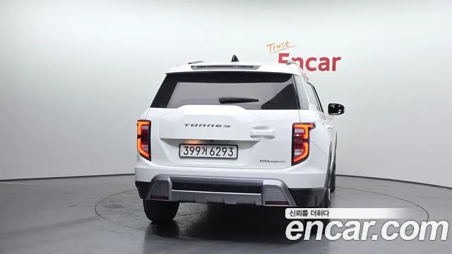 KGM Torres — Фото автомобиля 4