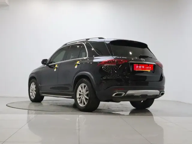 Mercedes-Benz GLE-Class — Фото автомобиля 6