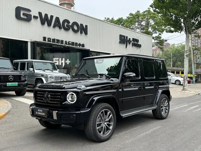Фотография автомобиля — Mercedes-Benz G-Class