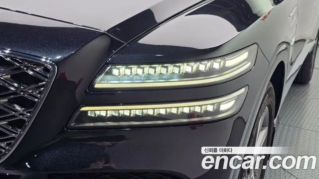 Genesis GV80 — Фото автомобиля 7