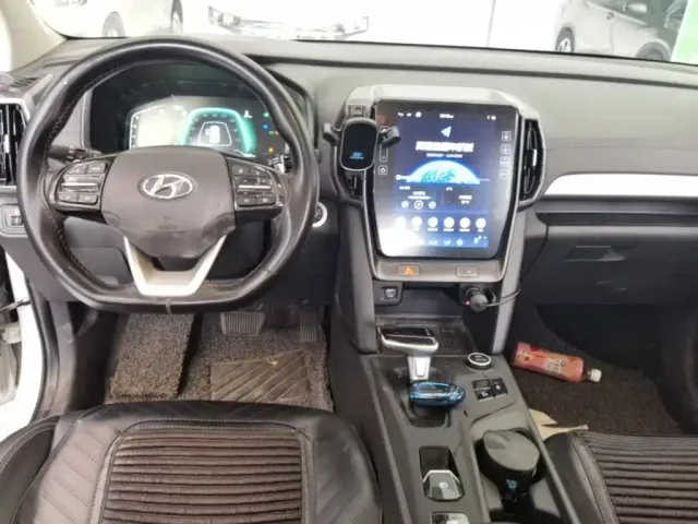 Hyundai ix35 — Фото автомобиля 9