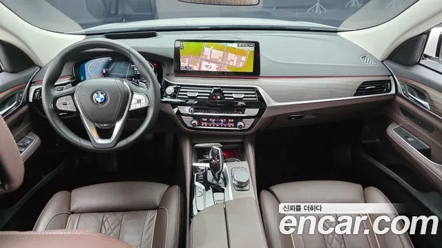 BMW Gran Turismo — Фото автомобиля 7