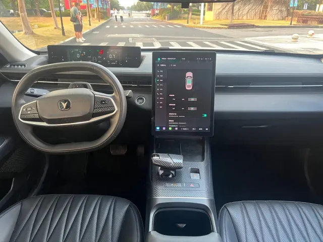 Changan Lamore — Фото автомобиля 6