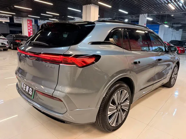 Buick E5 — Фото автомобиля 10