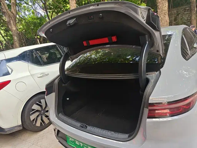 BYD Han — Фото автомобиля 18