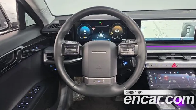 Hyundai Grandeur GN7 — Фото автомобиля 13