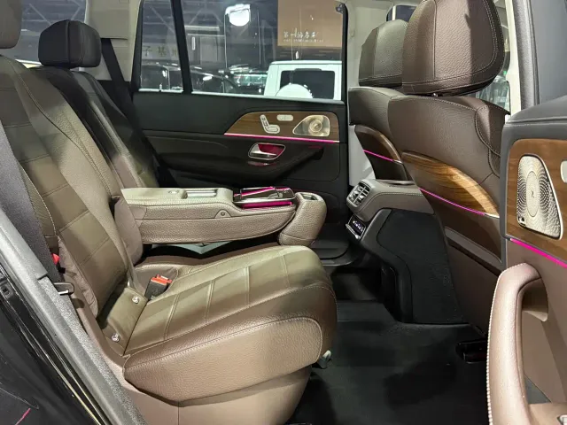 Mercedes-Benz GLS-Class — Фото автомобиля 10