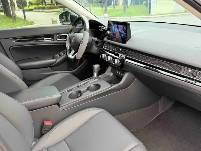 Honda Civic — Фото автомобиля 7