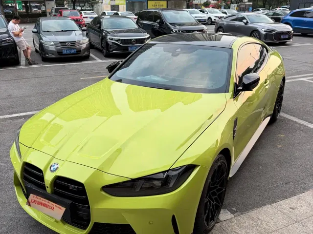Фотография автомобиля — BMW M4