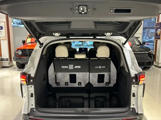 Toyota Granvia — Фото автомобиля 30