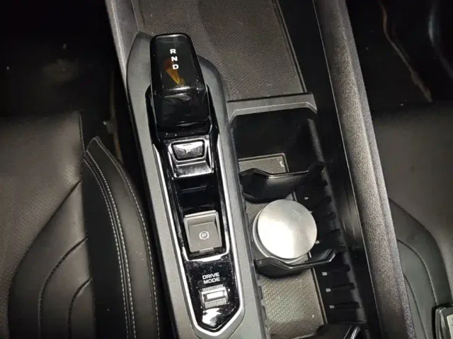 Geely Binrui — Фото автомобиля 13
