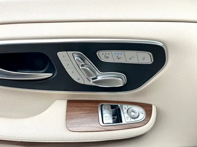 Mercedes-Benz V-Class — Фото автомобиля 9