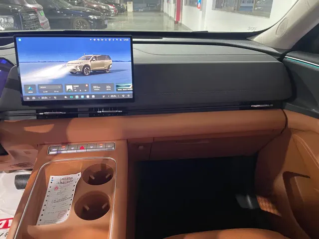 Haval Xiaolong MAX — Фото автомобиля 13