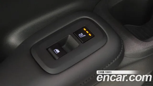 Hyundai Santa Fe MX5 — Фото автомобиля 17