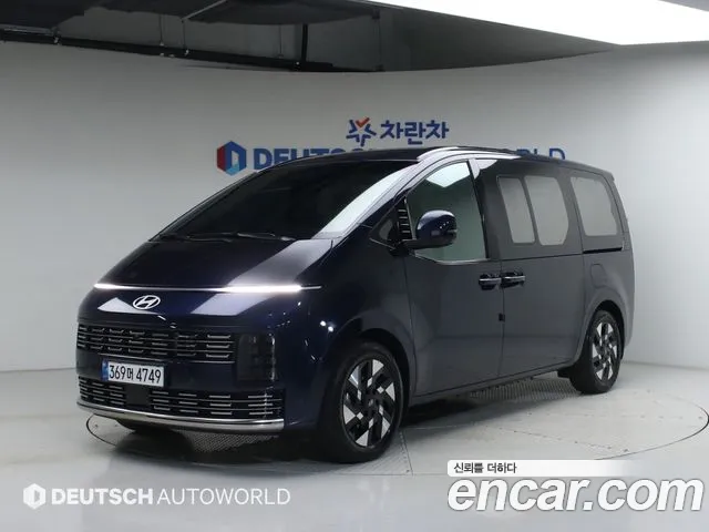 Фотография автомобиля — Hyundai Staria