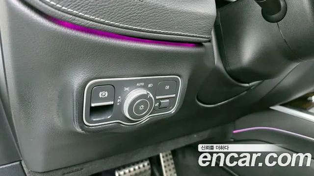 Mercedes-Benz G-Class — Фото автомобиля 26