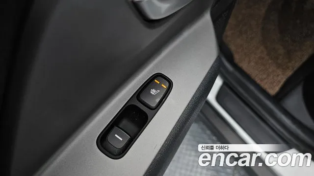 Kia Niro — Фото автомобиля 22