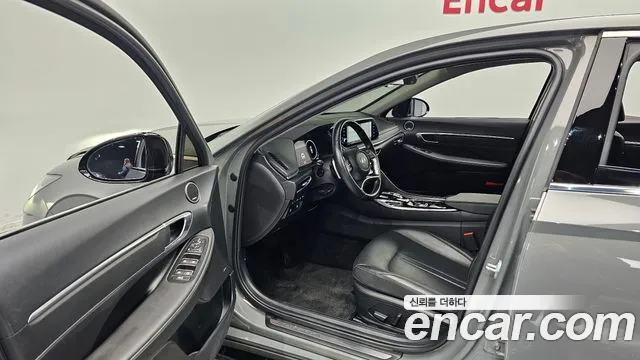 Hyundai Sonata Sonata (DN8) 1.6 Turbo — Фото автомобиля 11