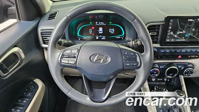 Hyundai Venue — Фото автомобиля 13