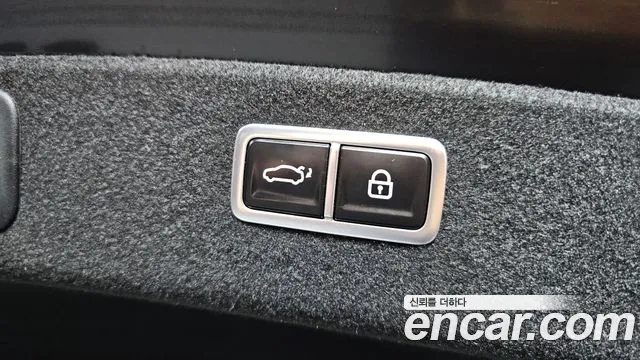 Genesis G80 Бензин 2.5 турбо AWD — Фото автомобиля 30