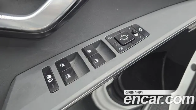 Kia Niro The All New — Фото автомобиля 27