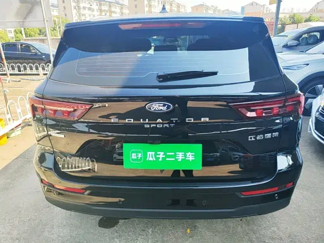 Ford Lingrui — Фото автомобиля 5